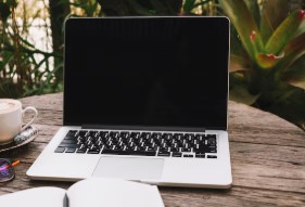 Kde kupovať notebook - Recenzie obchodov